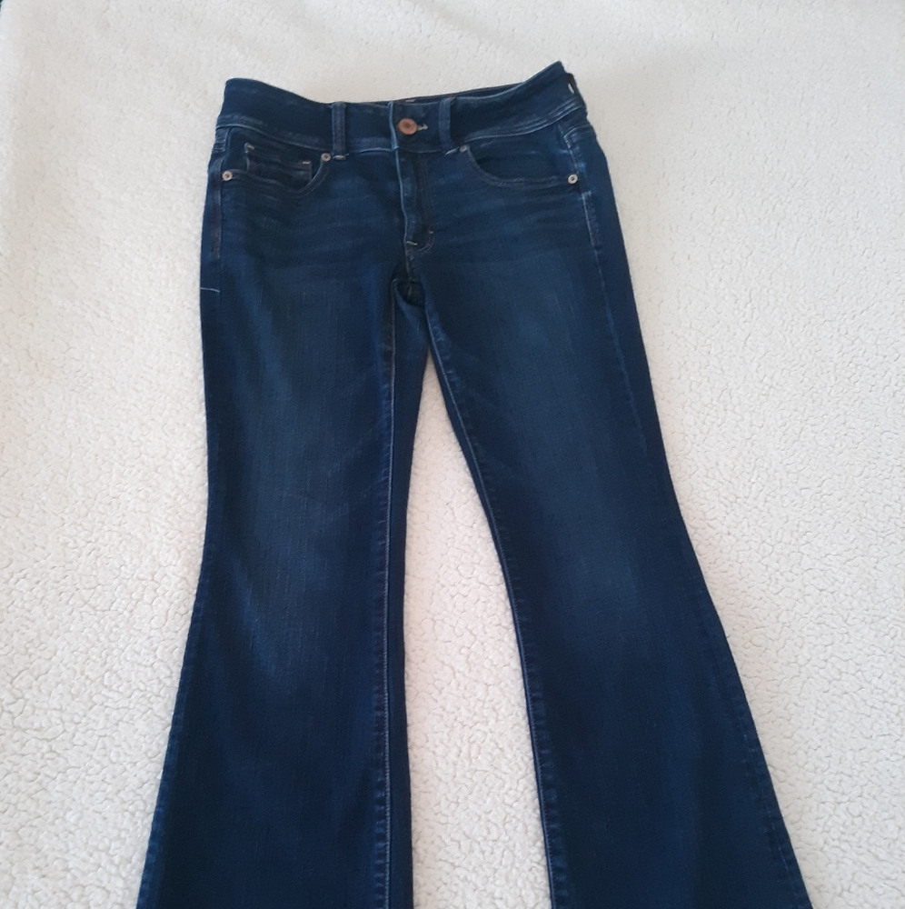 American eagle outfitters kick boot Jean's size 6